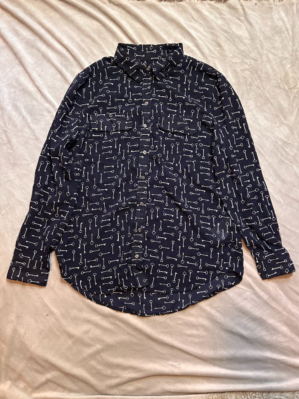 Banana Republic Vintage Key Print Button-Up — Women’s Small | Oversized